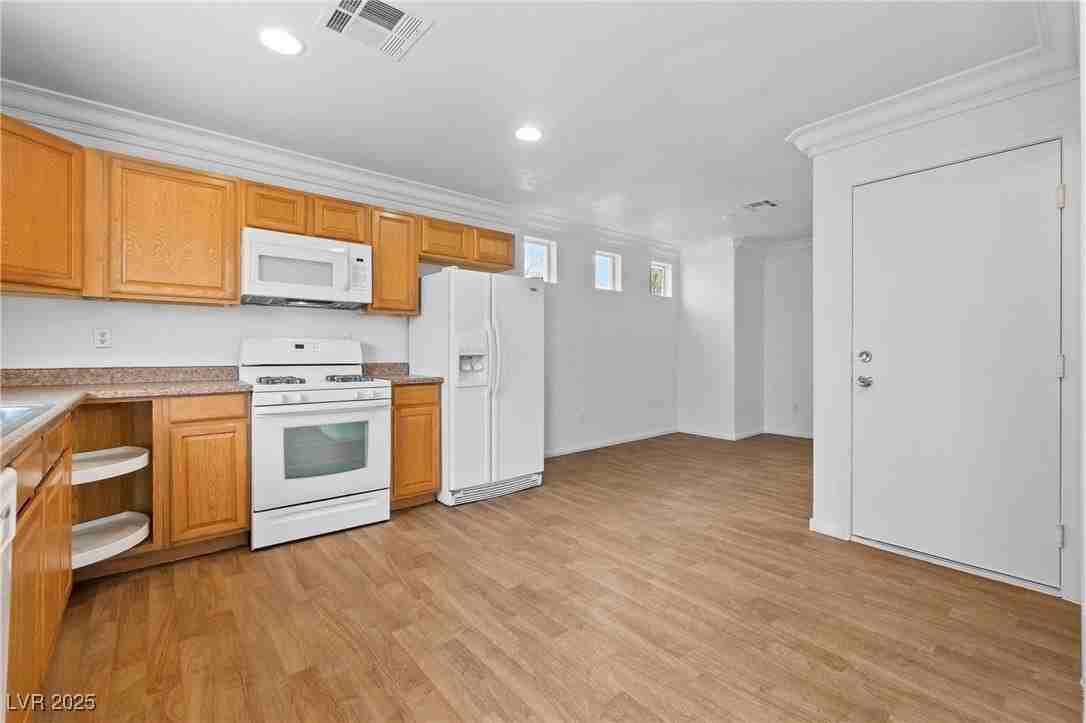 4736 Arroyo Seco Drive - Photo 7 of 27