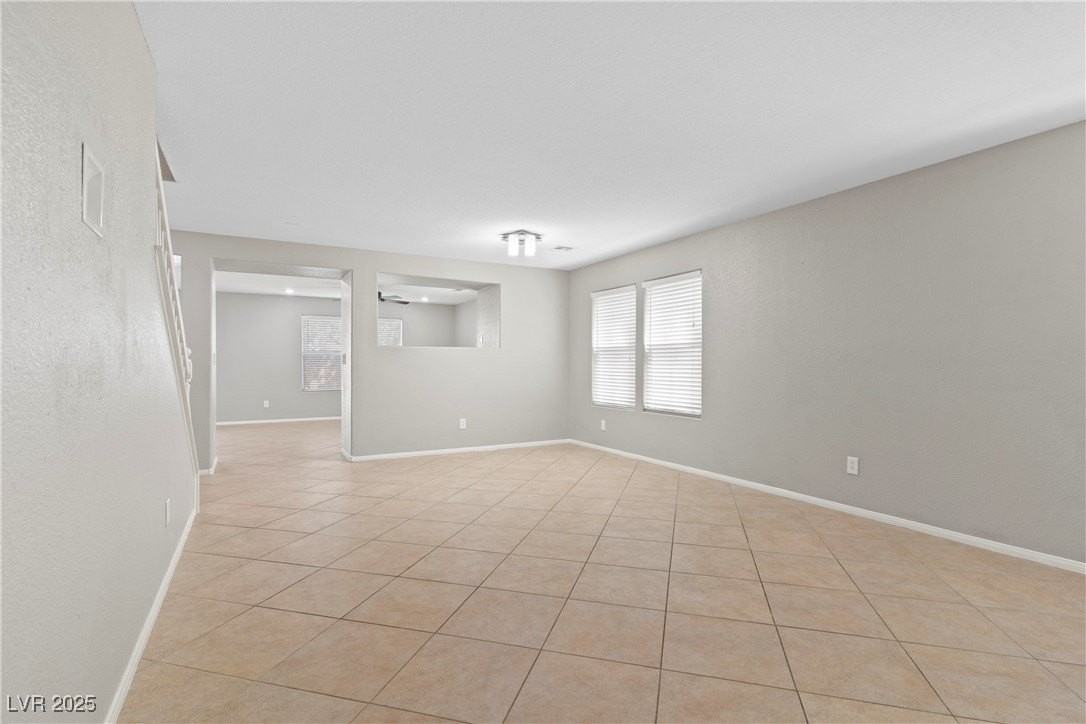 7286 Caballo Range Ave - Photo 4 of 41