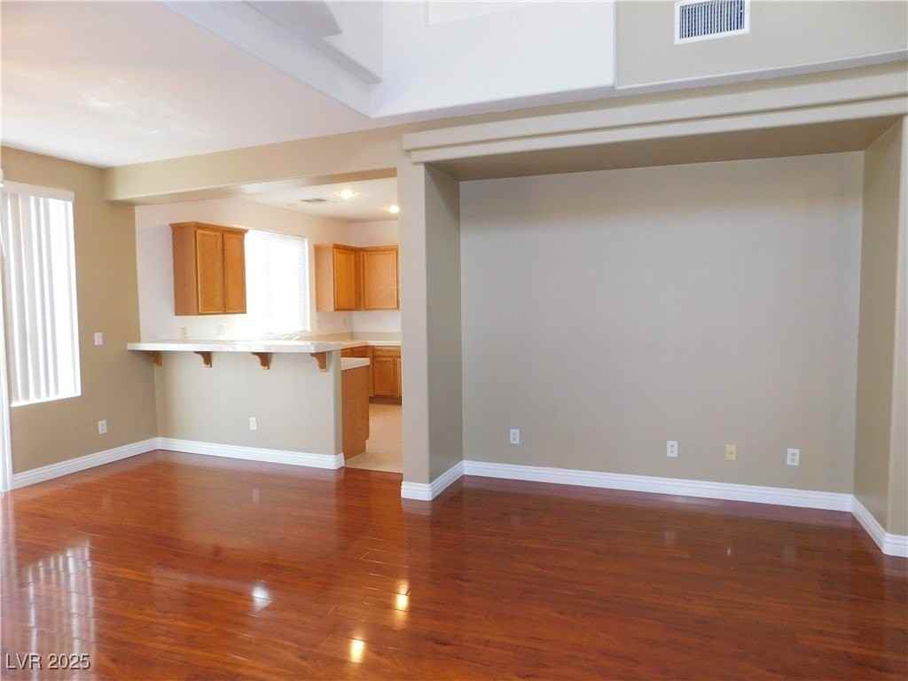 9587 Magnificent Ave - Photo 6 of 39