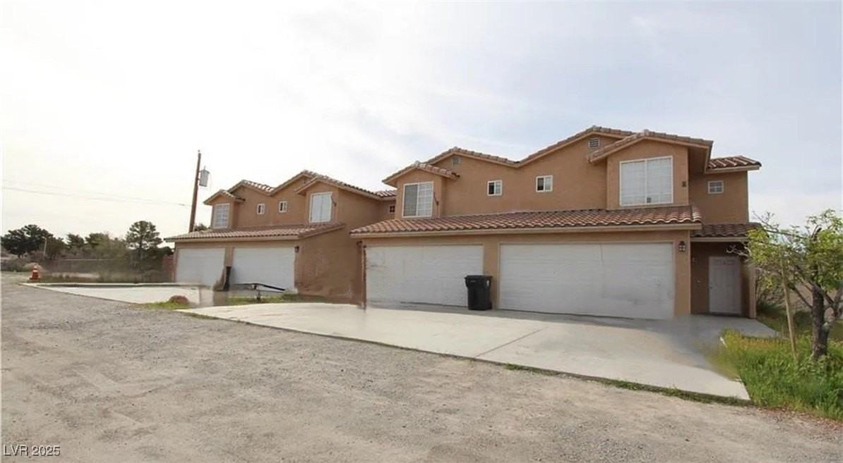 1101 Potro Drive #4 - Photo 2 of 16