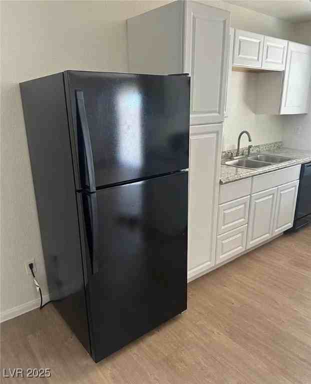 1101 Potro Drive #4 - Photo 6 of 16