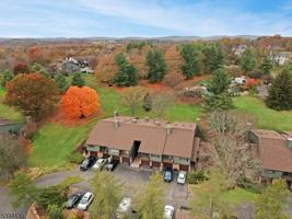 featured image of 70 Meadowview Dr