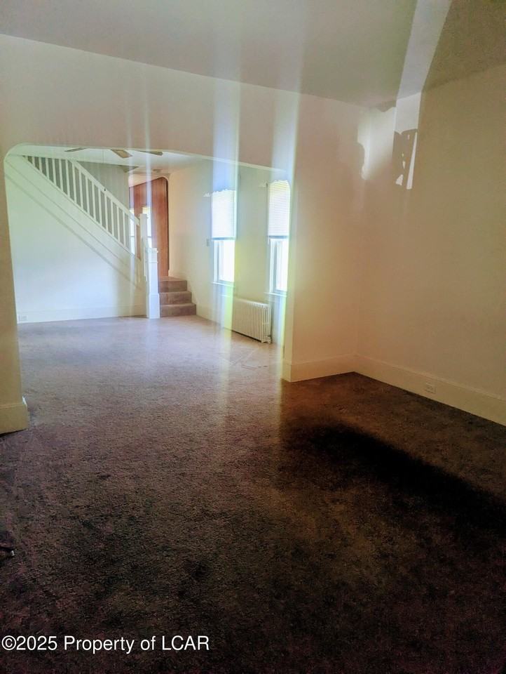 757 Mcnair St - Photo 7 of 31