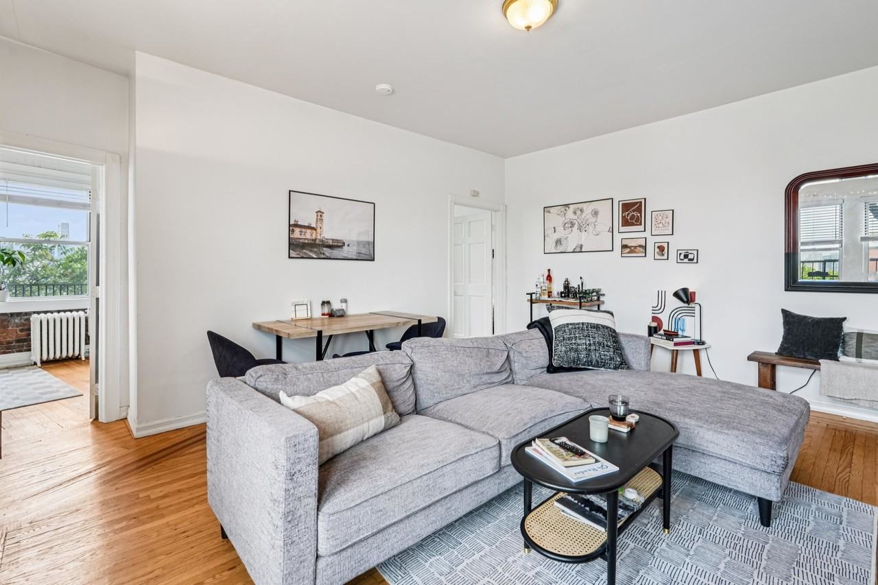 851 Boulevard E #D2 - Photo 6 of 42