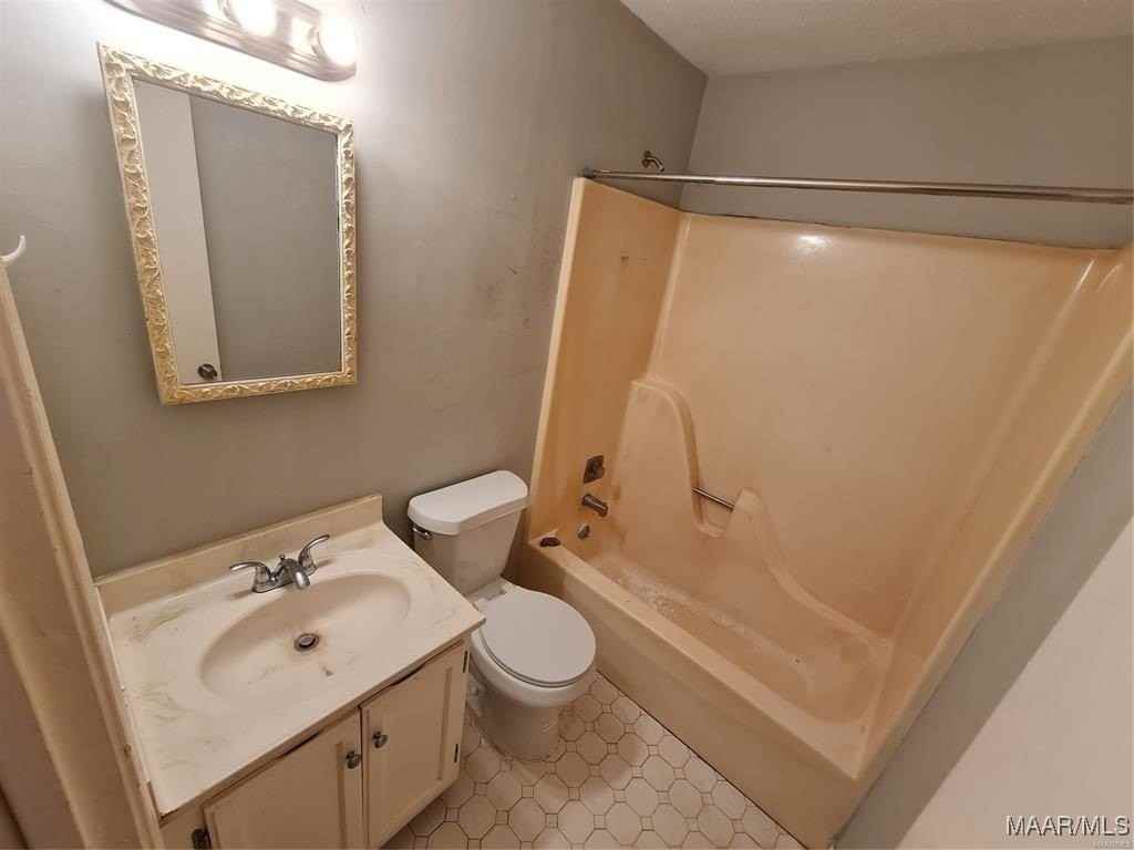 364 Yesterhouse Dr - Photo 7 of 19