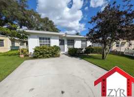 featured image of 720 Nw 15th Ter