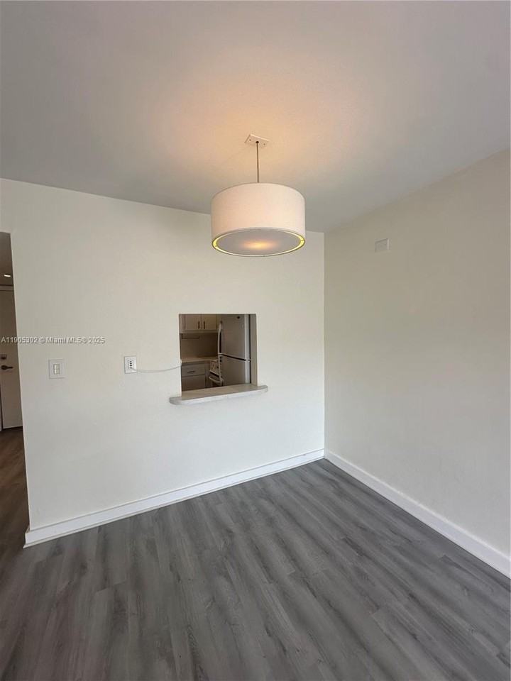 7505 Sw 82nd St #211 - Photo 4 of 17
