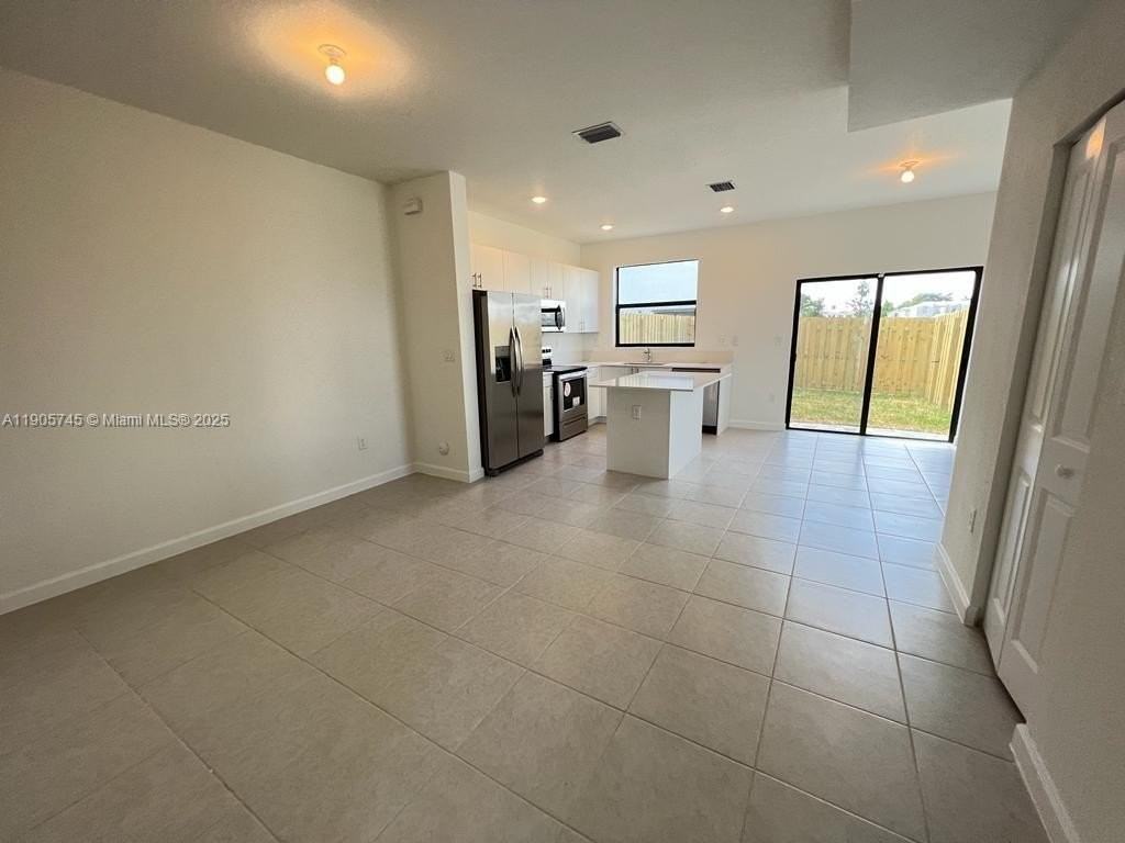 28610 Sw 133rd Ct #28610 - Photo 4 of 15