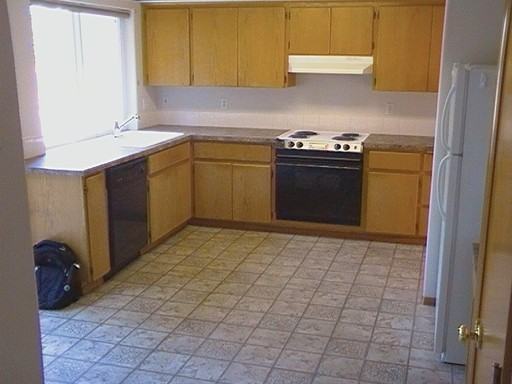 20461 SW Keylock Ln - Photo 2 of 18