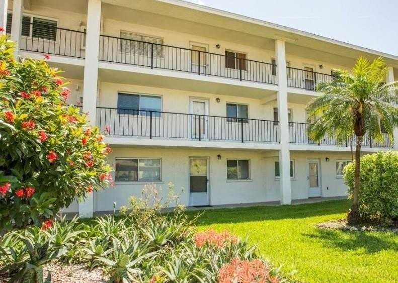 708 Tamiami Trl S #318