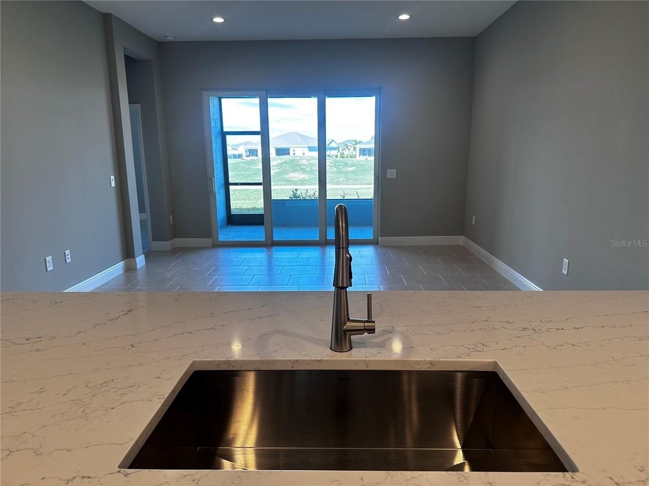 24835 Buckingham Way - Photo 4 of 47