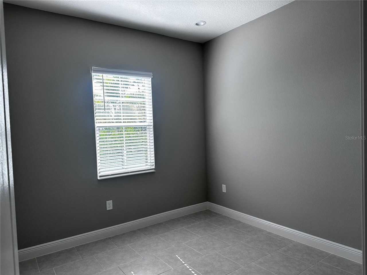 24835 Buckingham Way - Photo 7 of 47