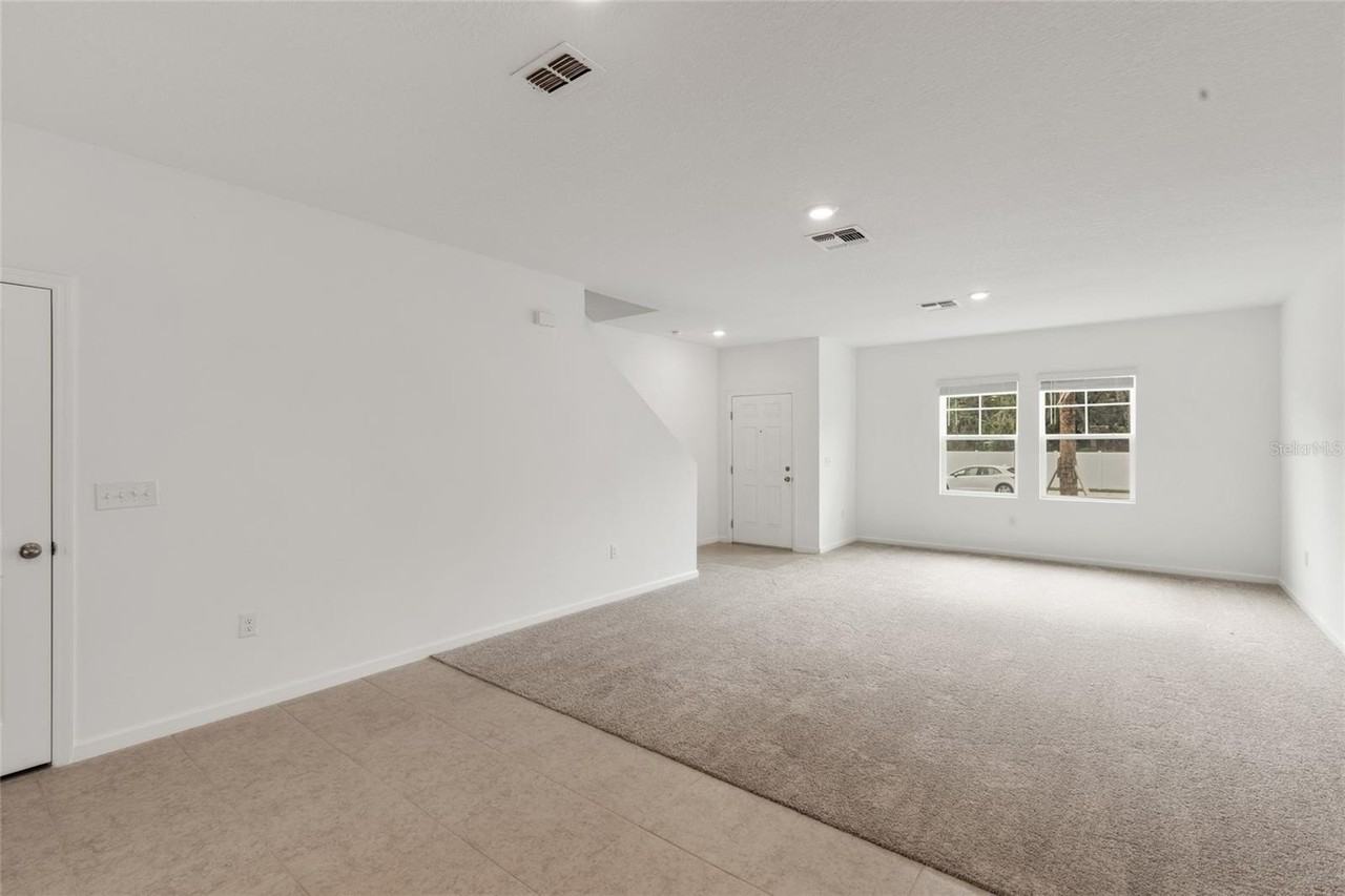 377 Grand Pine Ln - Photo 4 of 27