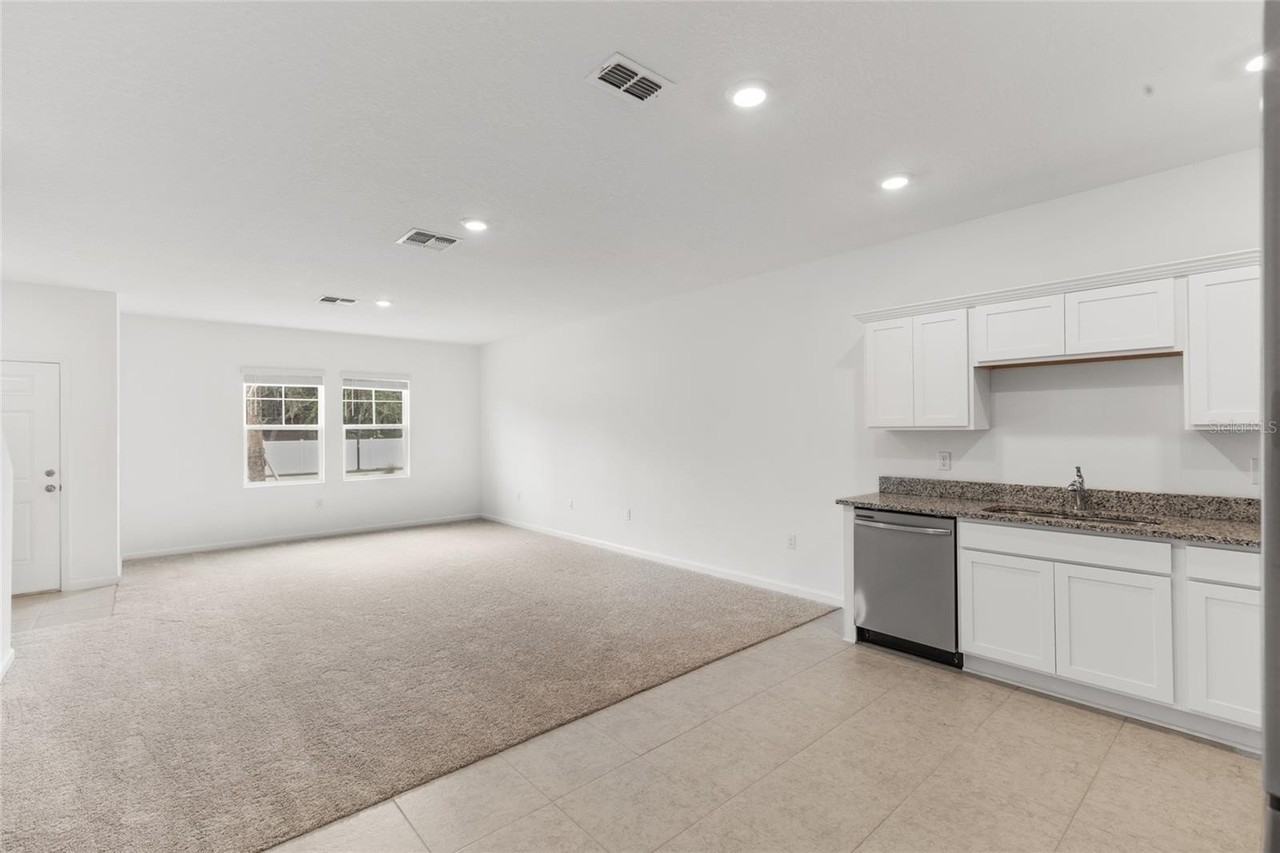 377 Grand Pine Ln - Photo 5 of 27