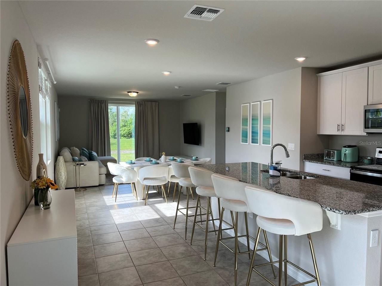 17200 Cagan Crossings Boulevard - Photo 4 of 22