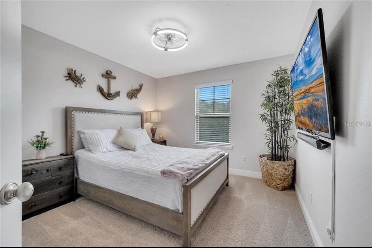 9997 Town Lake Dr - Photo 7 of 8