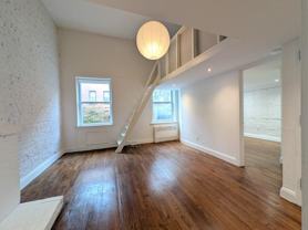 456 W 22nd St - Photo 1 of 1