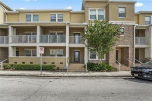 featured image of 717 North Rome Avenue