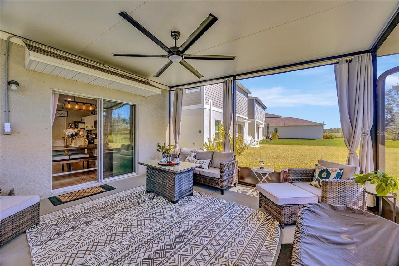 5532 Summer Sunset Drive - Photo 3 of 26