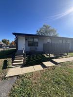 featured image of 2000 Indianapolis Rd #104