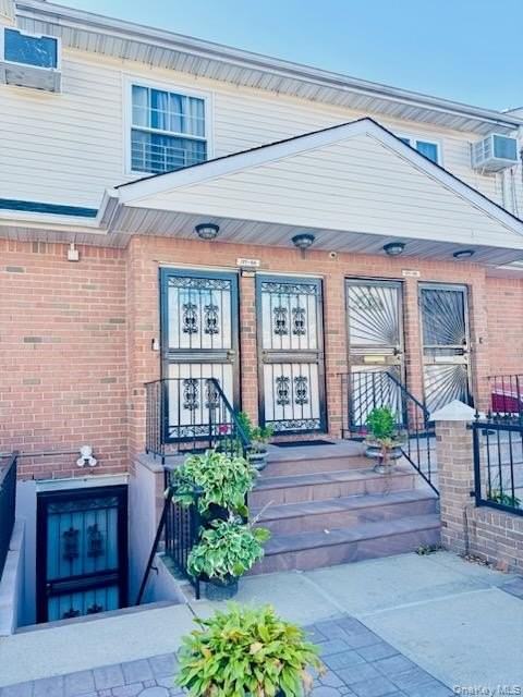 177-68 Meadow Drive #1stFL - Photo 2 of 18