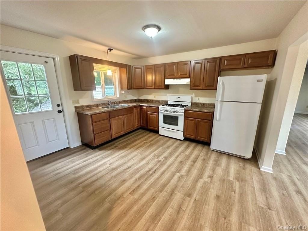 2332 State Route 300 - Photo 3 of 14