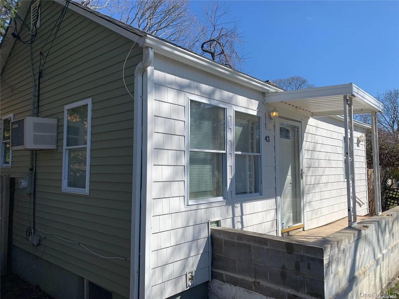 43 Fairview Dr - Photo 2 of 2