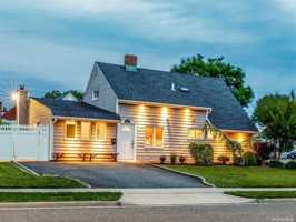 featured image of 29 Pintail Ln