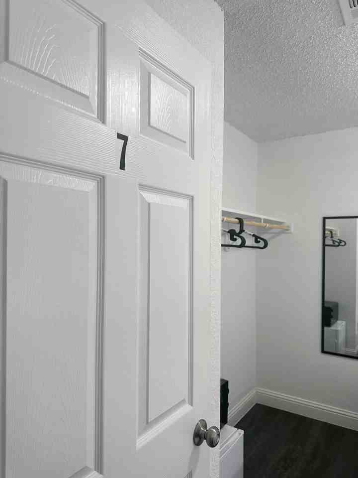 Rinn Street - Photo 5 of 40