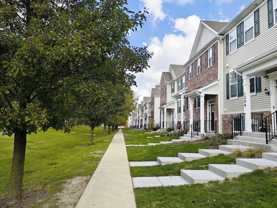 1204 Neubauer Cir #1304 - Photo 1 of 1