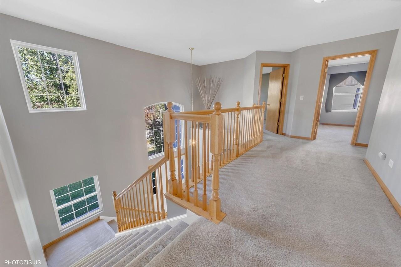 24525 Champion Dr - Photo 6 of 50