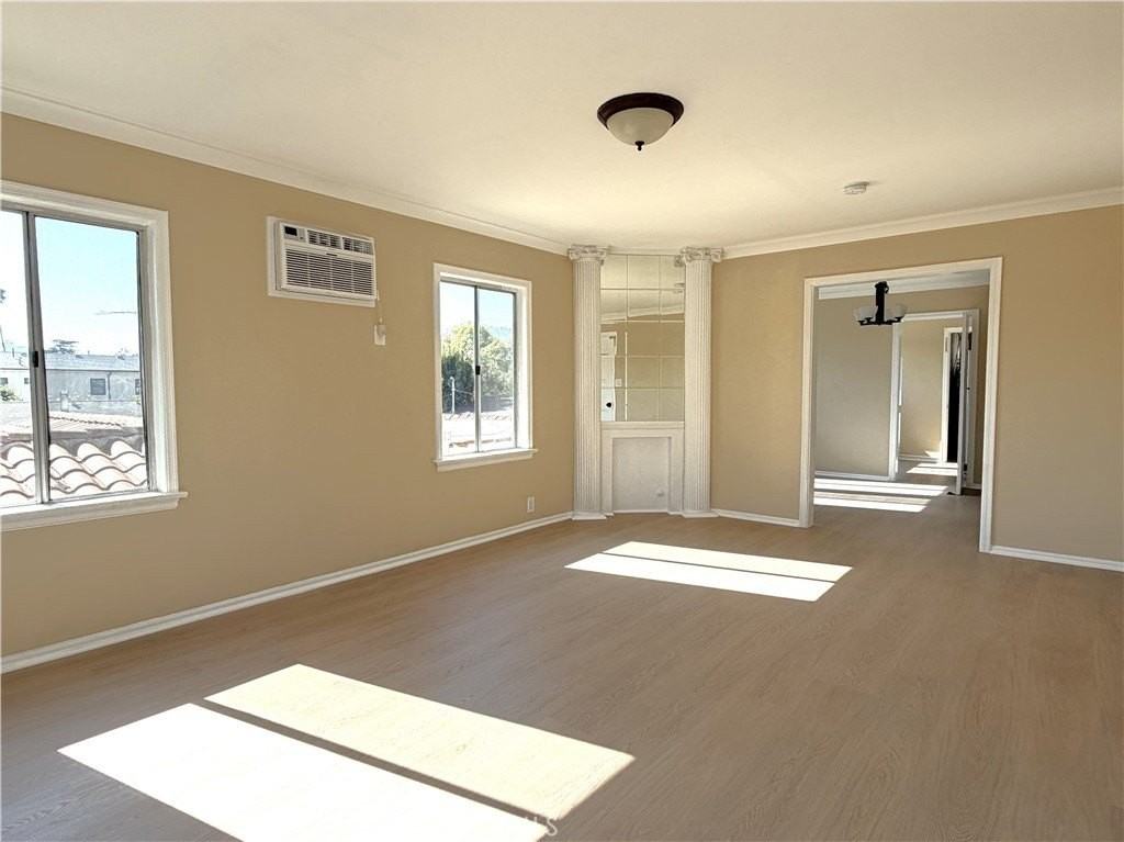 3357 Sunnynook Dr - Photo 4 of 17