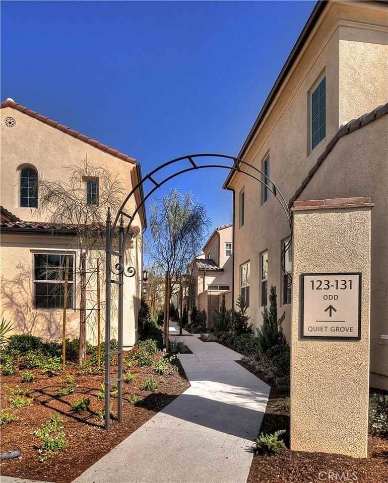 123 Quiet Grv - Photo 2 of 16