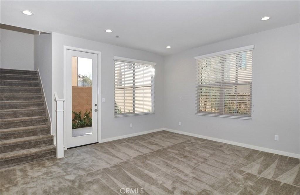 123 Quiet Grv - Photo 6 of 16