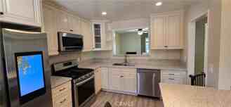 3244 Hackett Ave - Photo 1 of 1