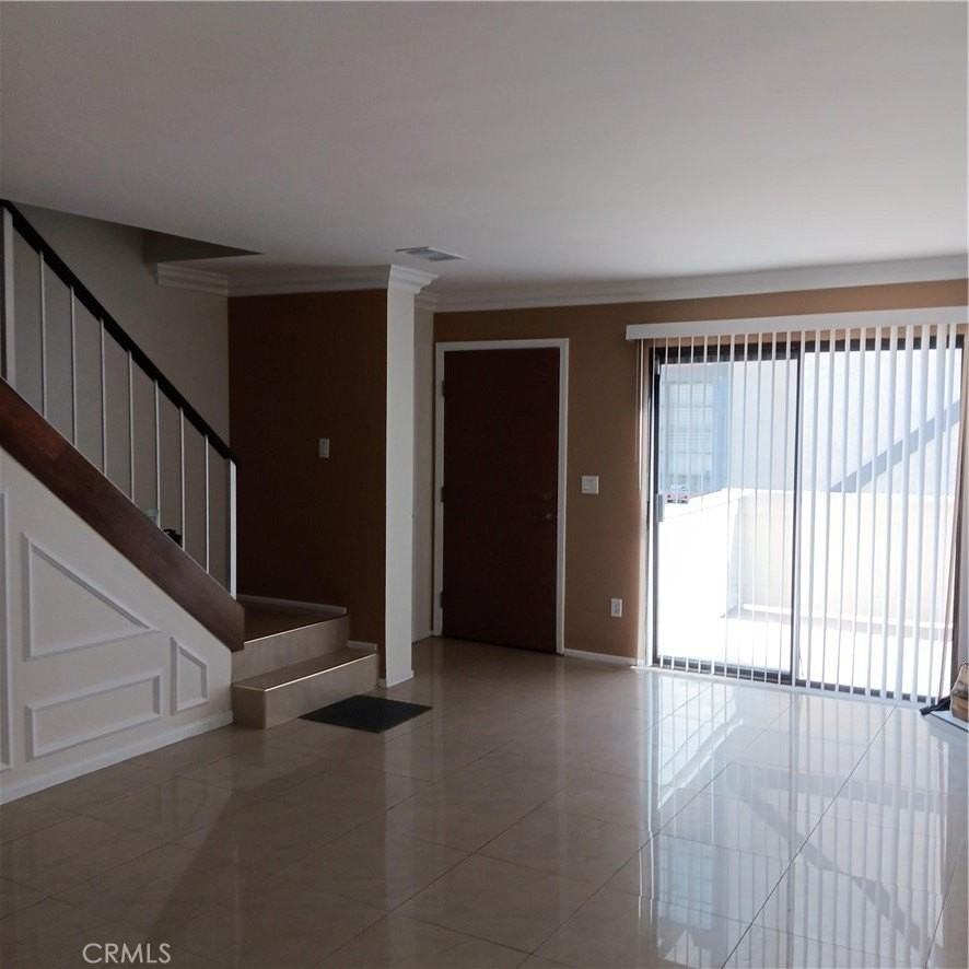 1419 W 179th St #16 - Photo 5 of 48