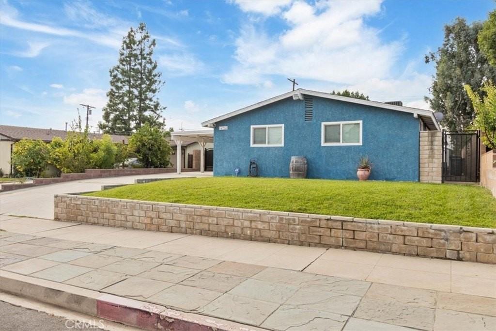 16750 Septo St - Photo 3 of 34