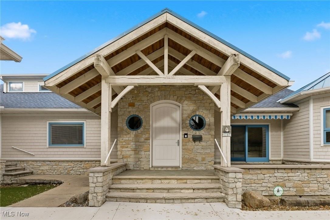 28838 Lake Rd - Photo 5 of 38