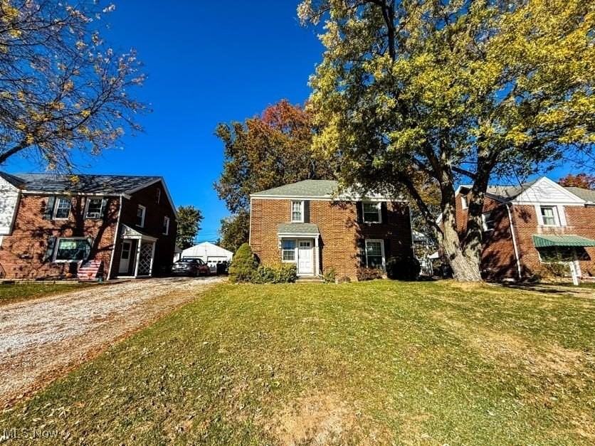 2321 Broad Boulevard - Photo 3 of 22