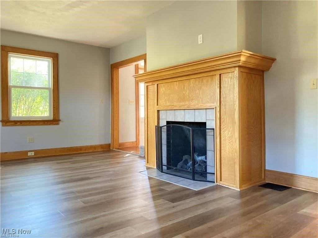 227 Crescent Dr - Photo 6 of 15