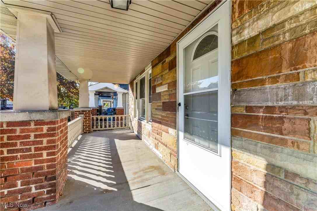 3510 West 125th Street - Photo 3 of 29