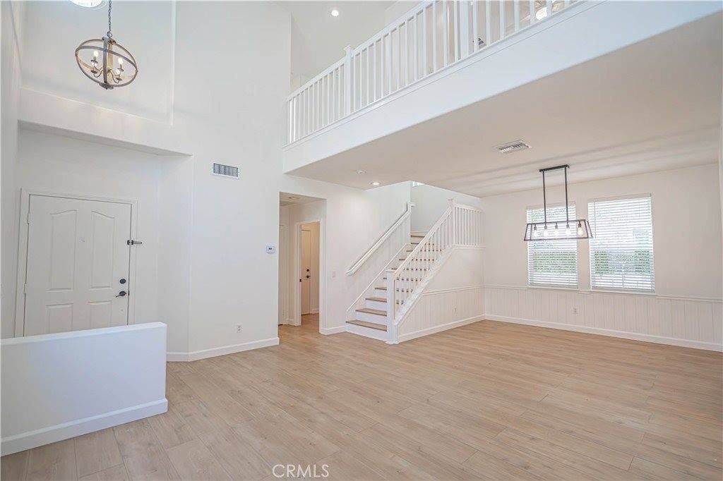 25525 Fitzgerald Ave - Photo 7 of 31