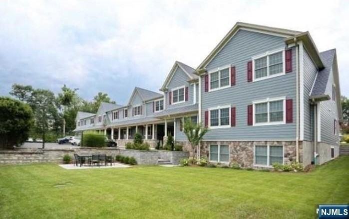 112 Franklin Tpke - Photo 2 of 20