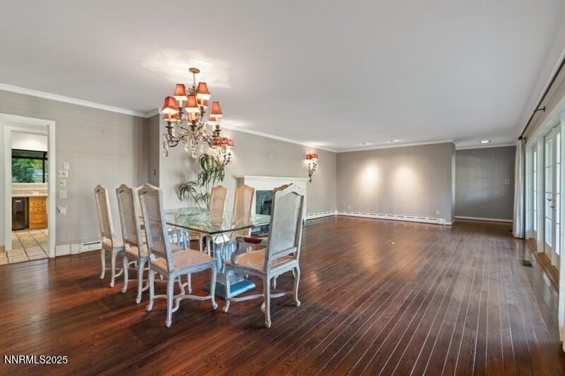 1880 Meadowview Ln - Photo 5 of 35