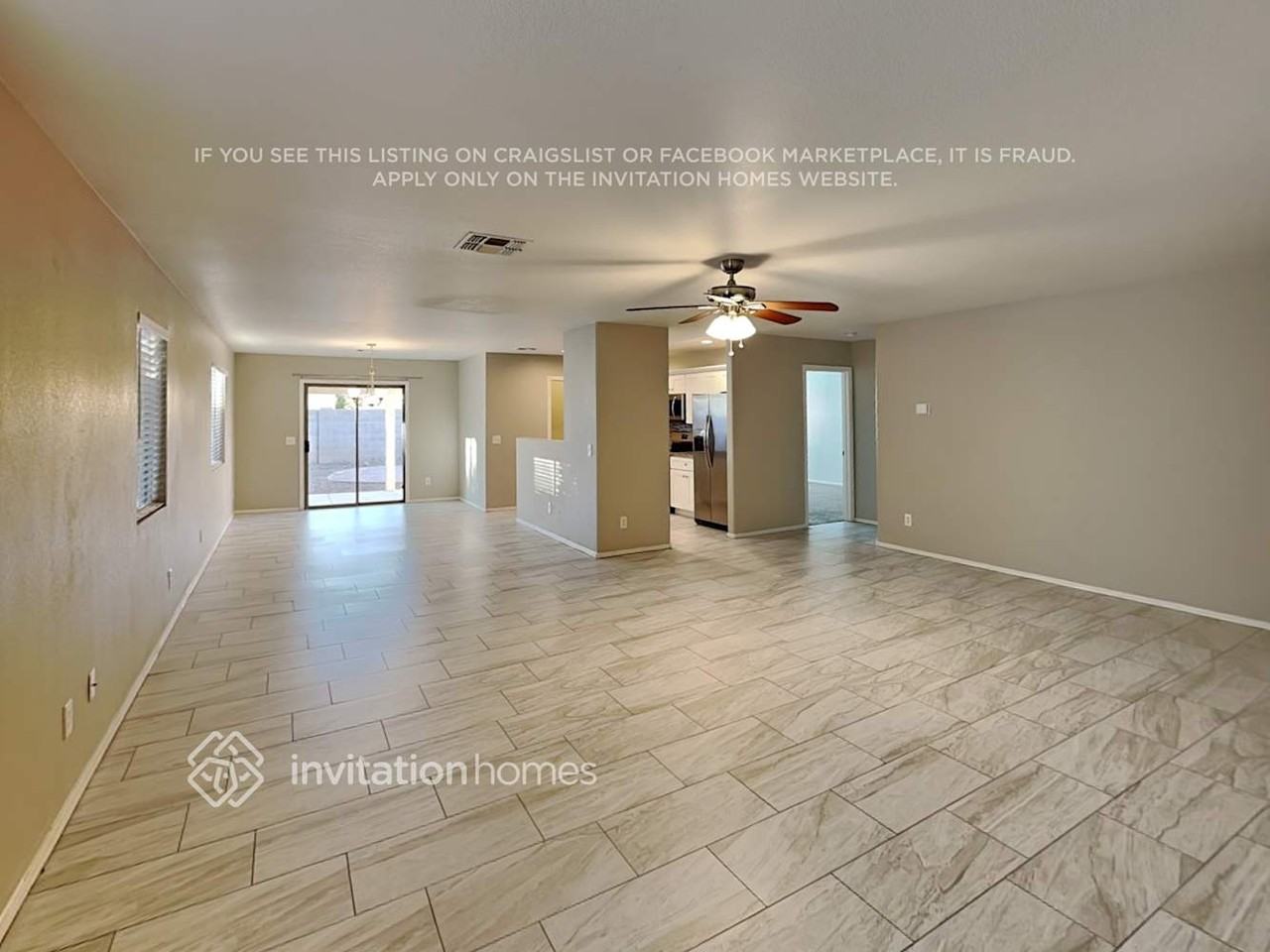 1039 E Desert Moon Trl - Photo 4 of 18