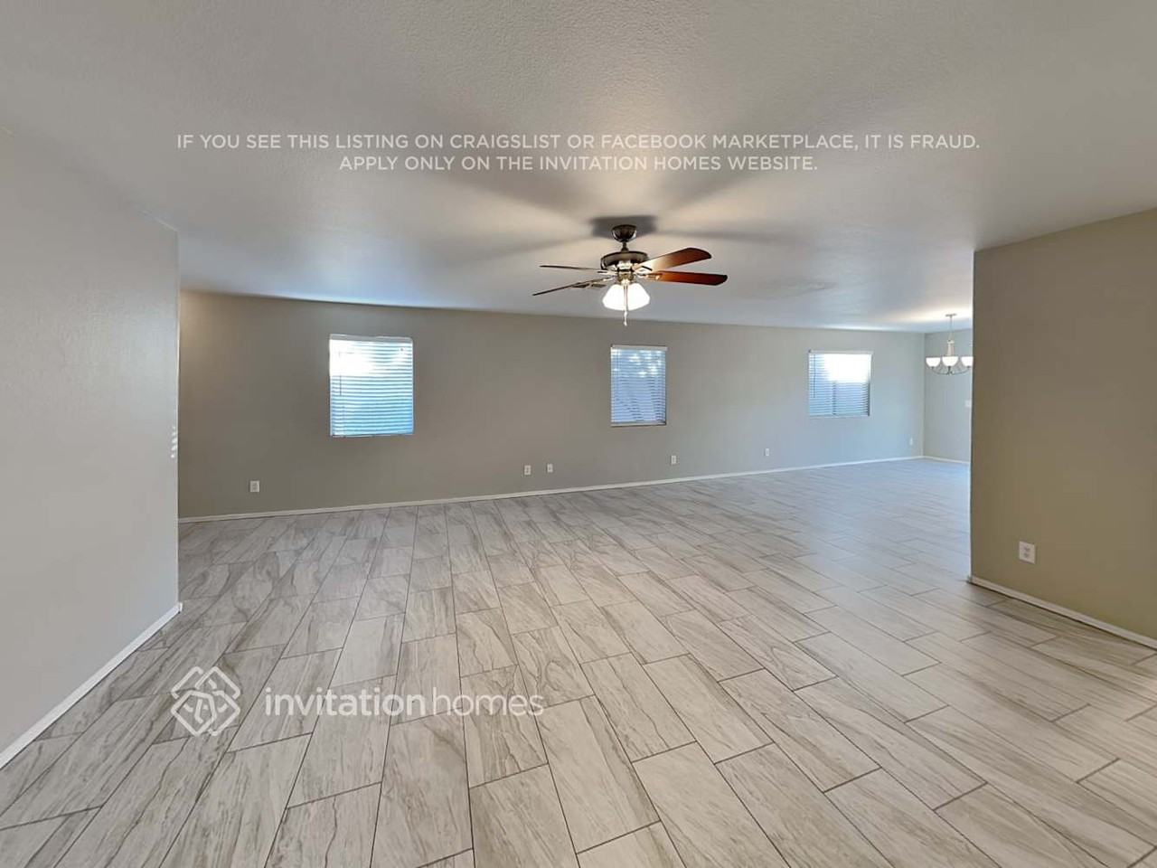 1039 E Desert Moon Trl - Photo 5 of 18