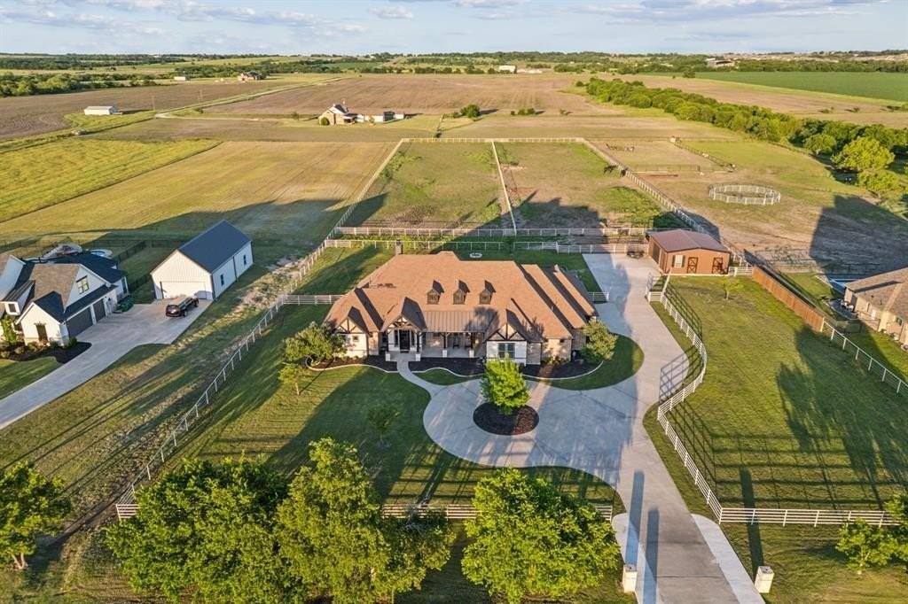 3447 Preston Lakes Drive - Photo 3 of 40