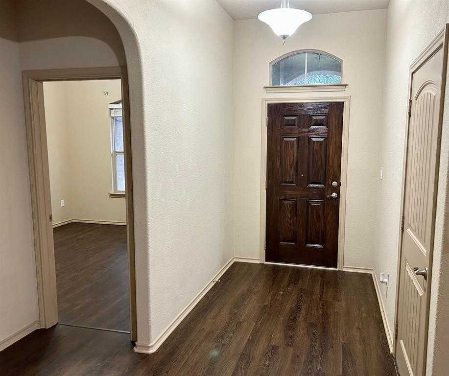 3105 Pecan Tree Dr - Photo 5 of 25