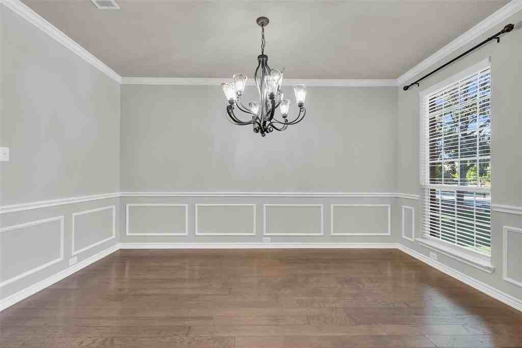 12560 Mill Run Drive - Photo 5 of 35