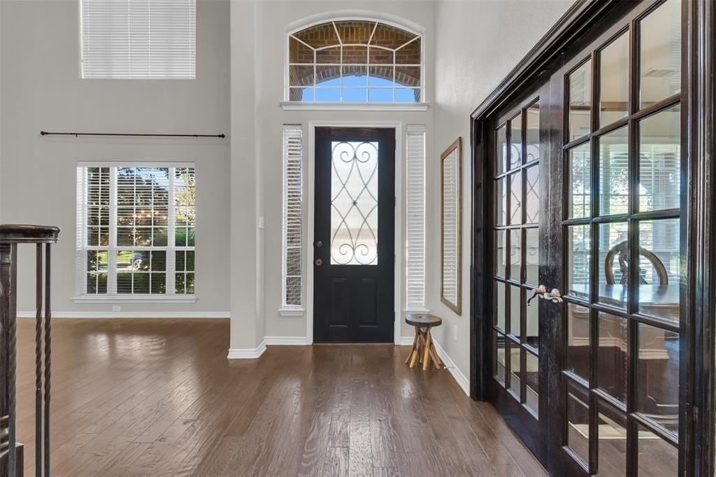 12560 Mill Run Drive - Photo 6 of 35